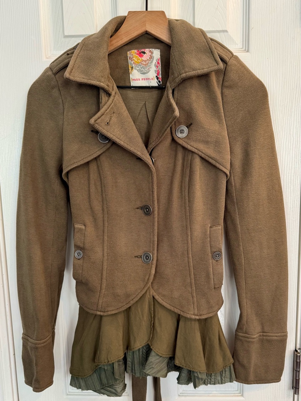Free People Military Ruffle Hem Knit Jacket Olive Brown Size 4 - Picture 2 of 8